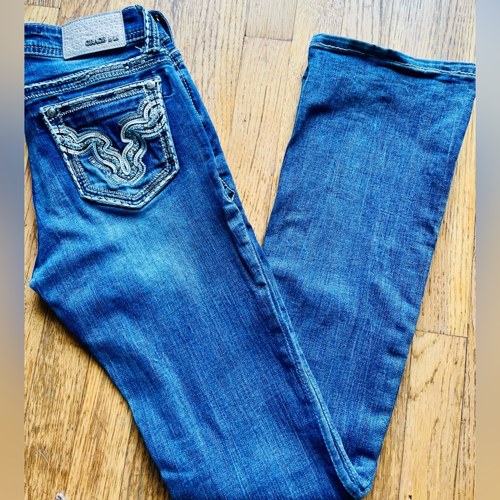 EUC Grace in LA jeans bootcut